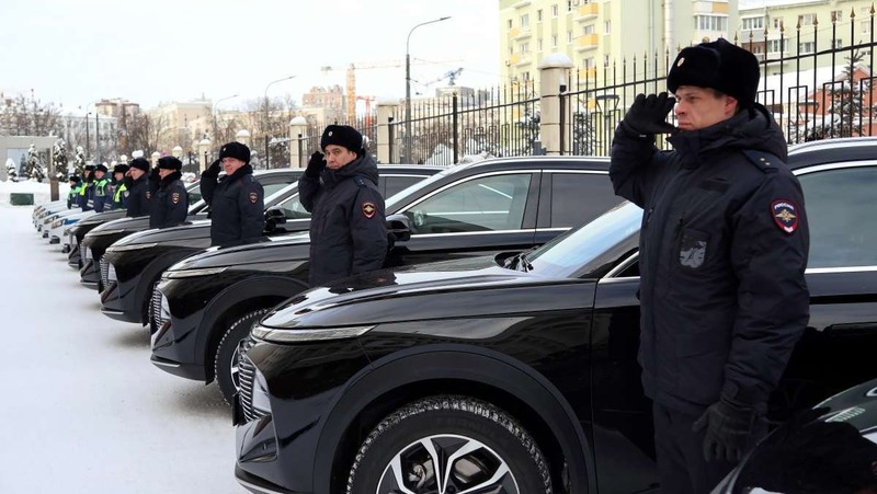 29 новых служебных автомобилей получили полицейские Нижнего Новгорода