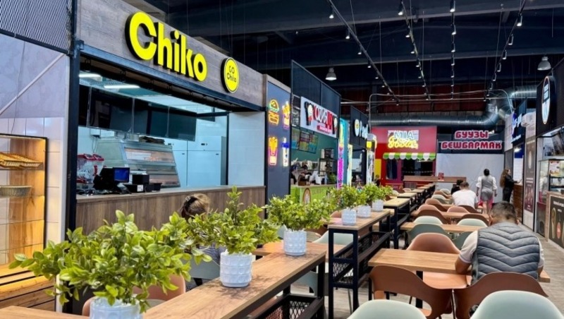 В Омске на Ленинском рынке отрылся фуд-корт