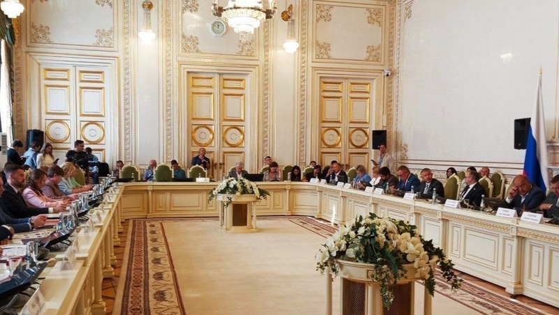 1,4 трлн руб. составит проект бюджета Петербурга на 2026 год