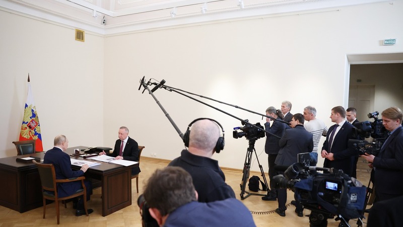 Александр Беглов рассказал Владимиру Путину о развитии Петербурга
