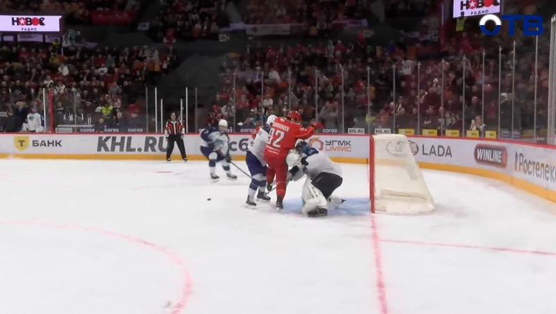 «Автомобилист» обыграл «Барыс» в овертайме матча КХЛ