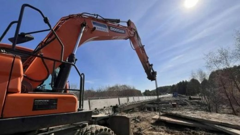 Капремонт моста через реку Кунару стартовал в Свердловской области