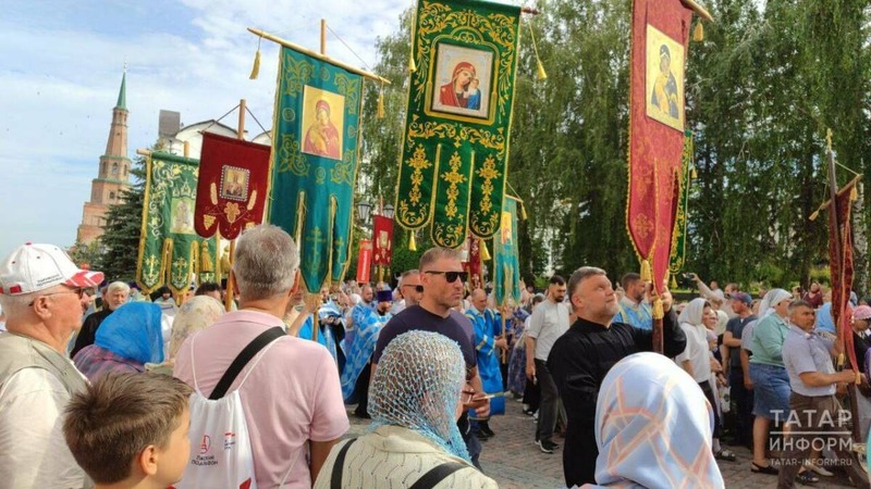 Крестный ход в честь явления Казанской иконы Божией Матери состоялся в Казани