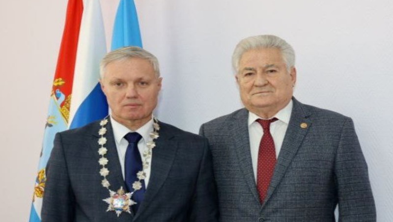 Владимира Ревина официально избрали мэром Октябрьска в Самарской области