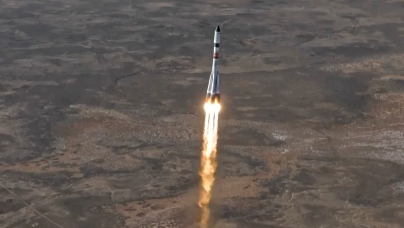 Самарская ракета «Союз-2.1а» с грузовиком «Прогресс МС-33» стартовала с Байконура