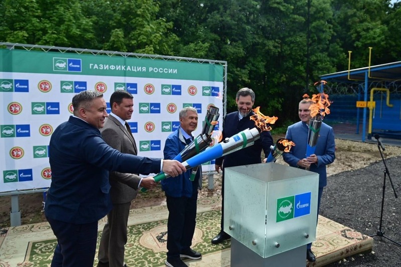 Минниханов принял участие в пуске природного газа