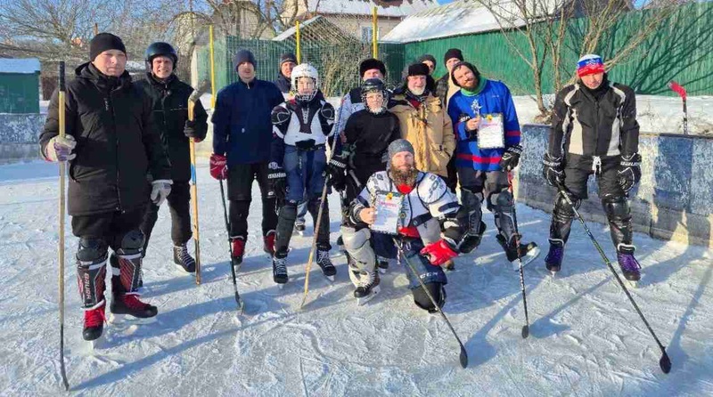 В День освобождения Воронежа в Железнодорожном районе прошёл хоккейный турнир «Память»