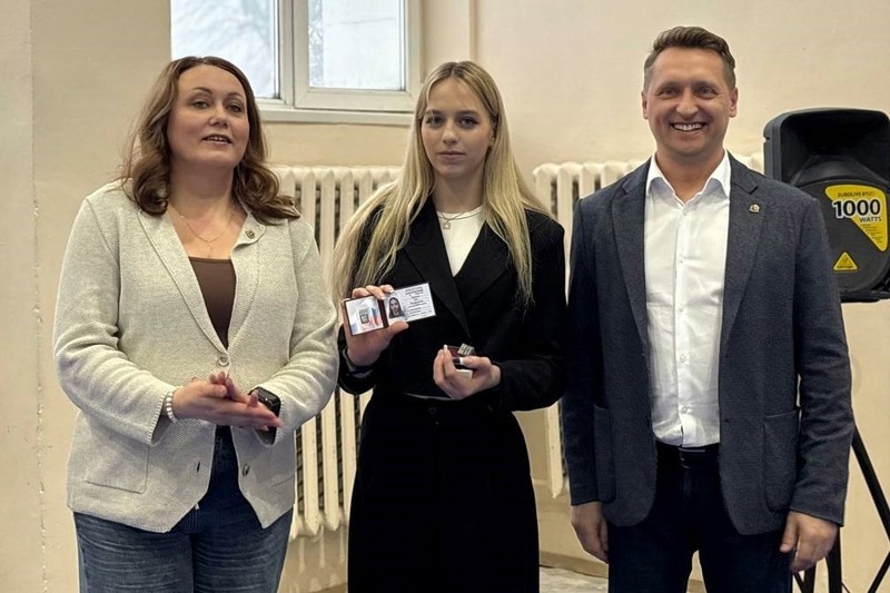 100 спортсменов из 10 регионов участвуют в чемпионате и первенстве ЦФО по спорт.гимнастике во Владимире