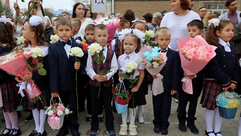 Около 14 тыс. первоклассников пошли в школу Уфы 