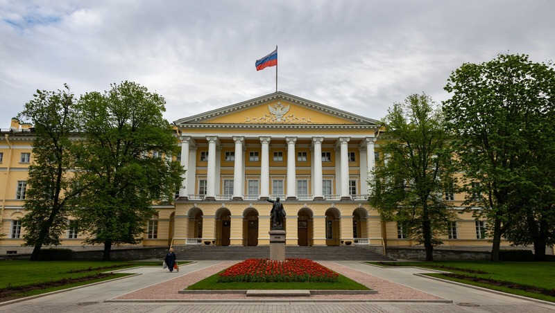 10 лучших руководителей образовательных учреждений определили в Петербурге