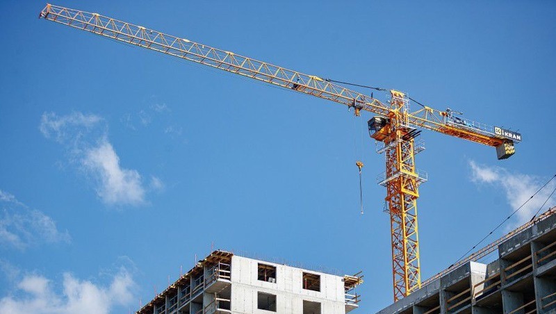 Более 1,2 тыс. семей переселили из аварийного жилья за 5 лет в Екатеринбурге