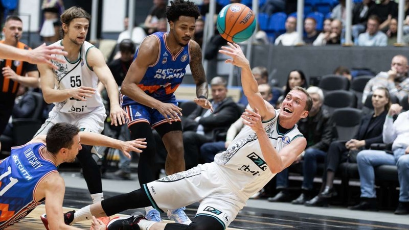 БК «Пари НН» стал серебряным призёром Кубка России по баскетболу