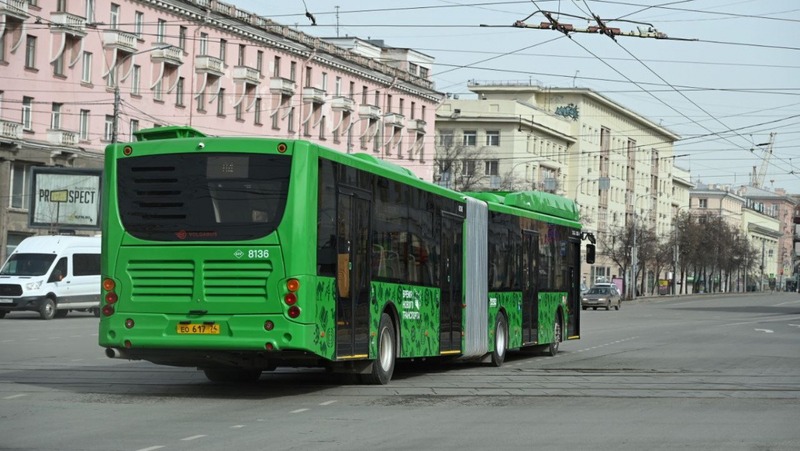 На Северо-западе Челябинска временно перенесли автобусную остановку