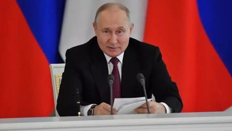 Путин поручил ускорить строительство инфекционной больницы в Магадане