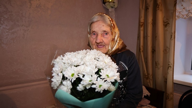 100-летний юбилей отметила рязанская труженица тыла Прасковья Болдина