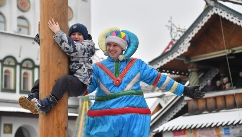 Более 13,5 тыс. человек отпраздновали Масленицу на эспланаде в Перми