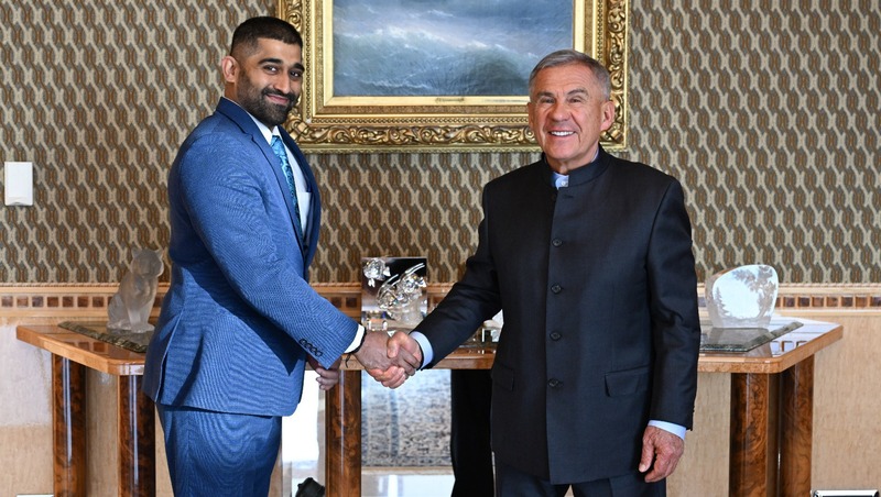 Минниханов встретился с первым Генконсулом Индии в Казани