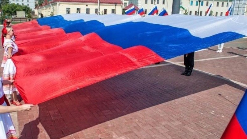 Хоценко: Пусть Россия всегда остается сильной, независимой и процветающей державой