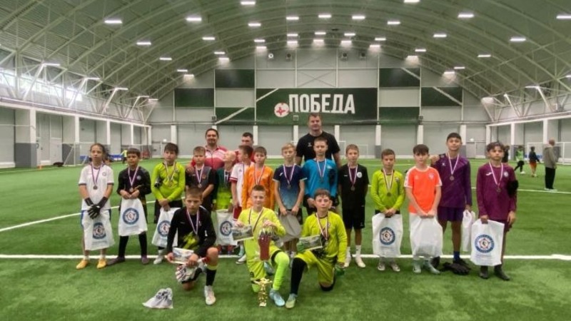 53 спортсмена из команд Приволжья поучаствовали во «Вратарском фестивале-2025» в Челнах