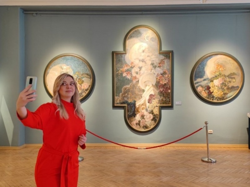 Омская область 21 января присоединится к Международной акции «День музейного селфи» 