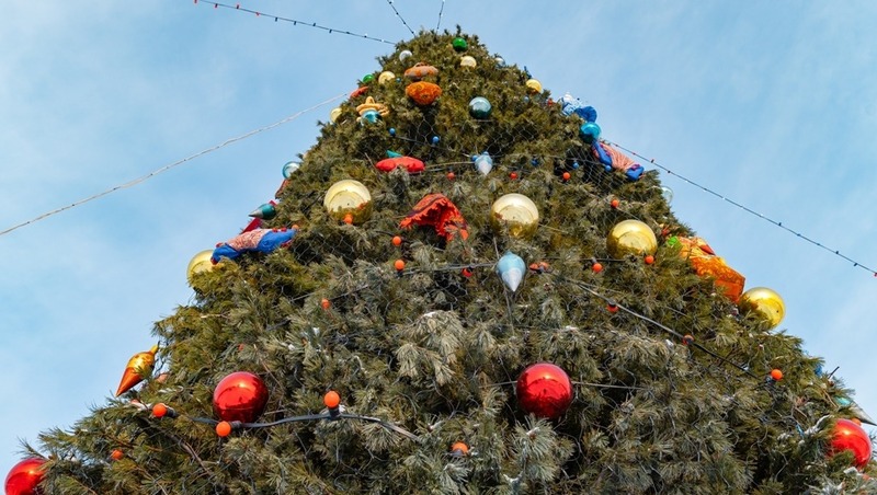 Магаданцы могут создать уникальные игрушки для украшения городских ёлок