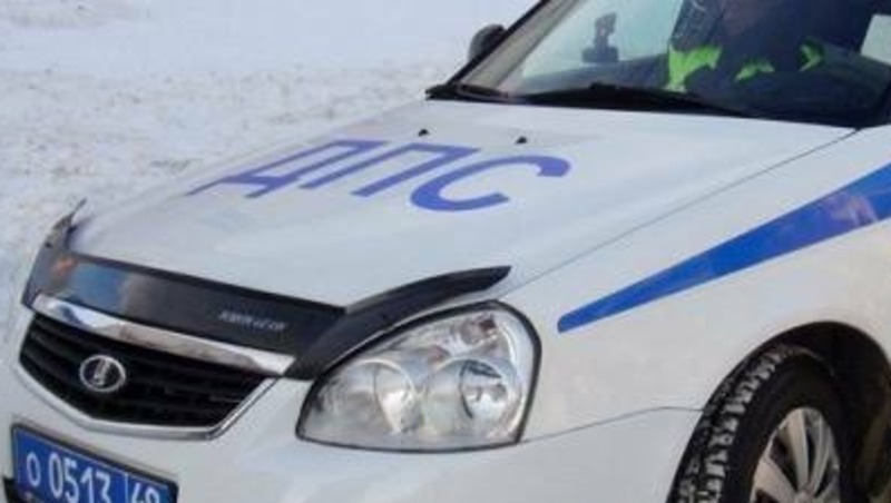 Магаданец перевернул внедорожник с пассажиркой и сбежал с места ДТП