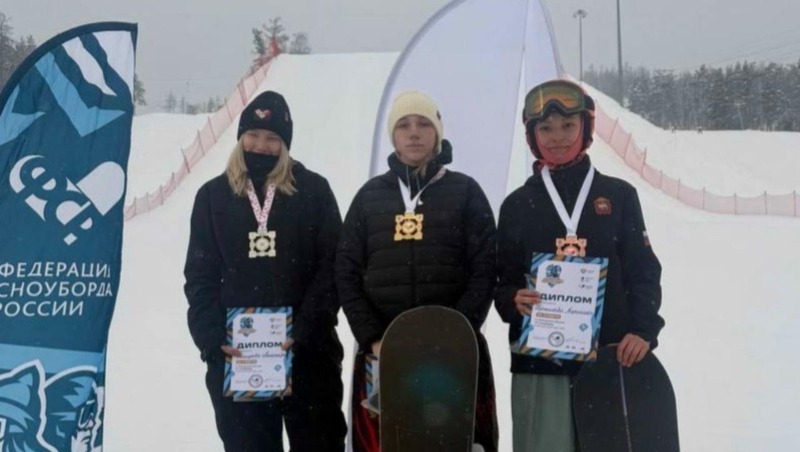 Петербурженка Софья Афанасьева завоевала золото на чемпионате России по сноуборду
