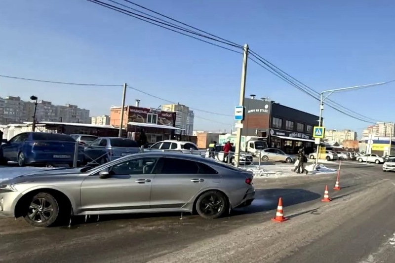 На Левобережье автомобиль «Киа» сбил 10-летнюю девочку