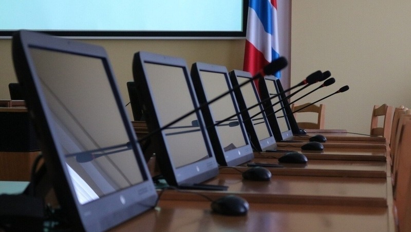 Хоценко встретился с главами двух районов Омской области