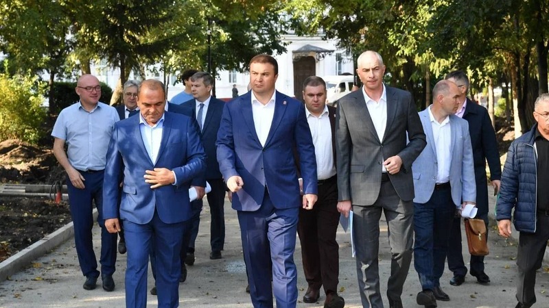 Хоценко: Готовность сквера Борцов революции составляет 60%