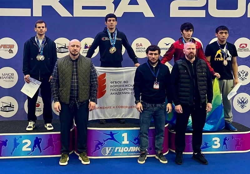 Воронежец завоевал золото на Чемпионате страны по борьбе среди студентов