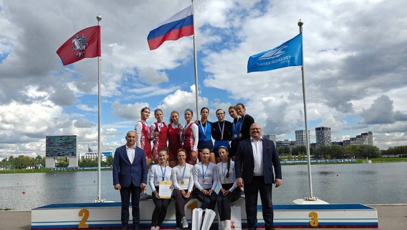 2 золота завоевали петербурженки на чемпионате России по гребному спорту