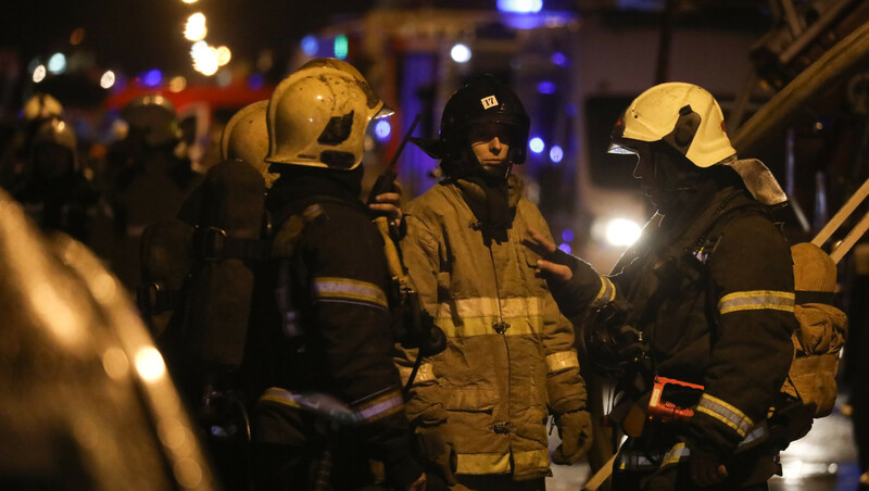 Женщина пострадала при пожаре в Выборгском районе Петербурга
