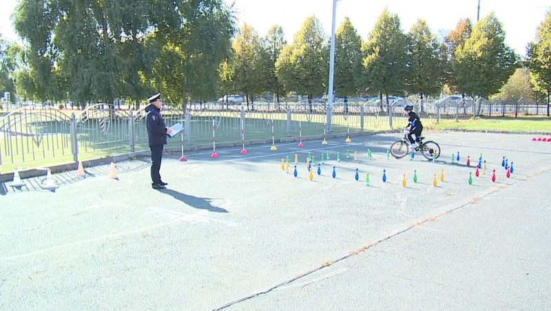 Республиканский семейный конкурс по ПДД впервые состоялся в Казани