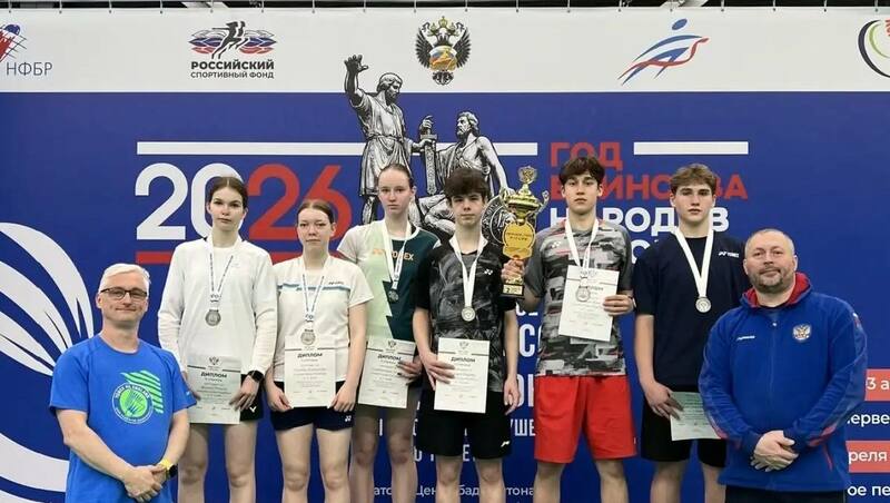 Петербургские спортсмены победили на первенстве России по бадминтону