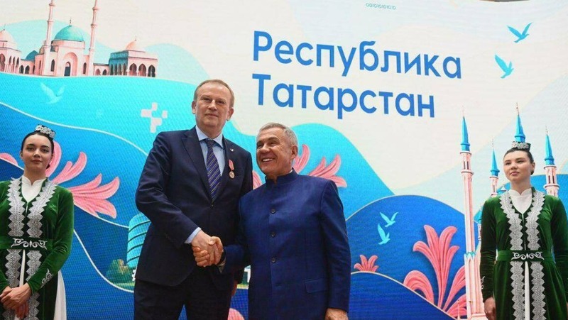 Минниханов и Дрозденко подписали соглашение о сотрудничестве между РТ и Ленобластью