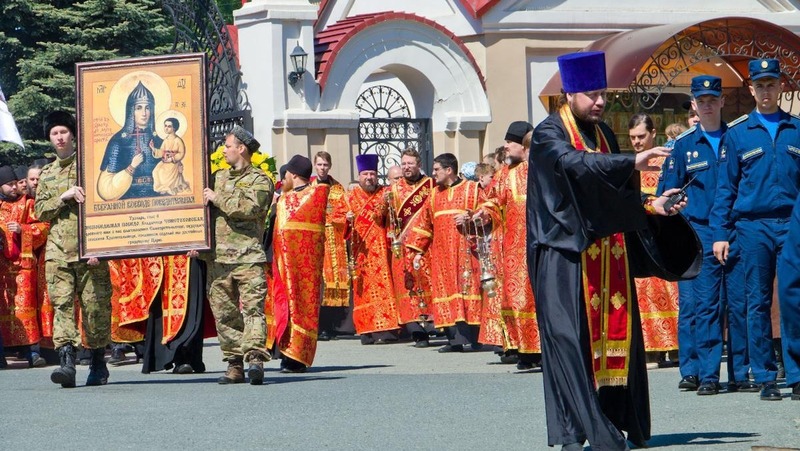 Несколько улиц перекроют из-за крестного хода в Челябинске