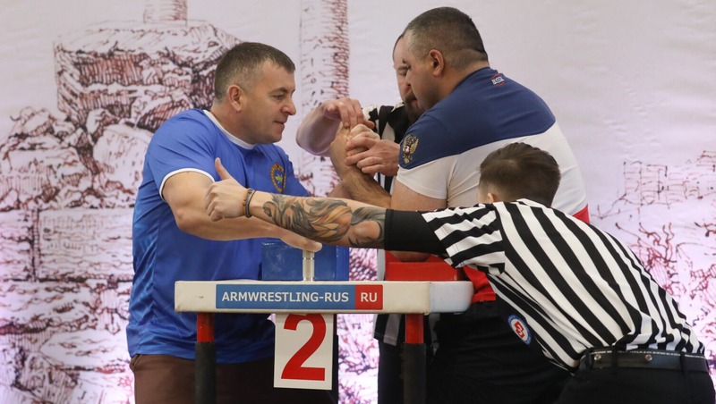 Всероссийские соревнования по армрестлингу состоятся в Петербурге