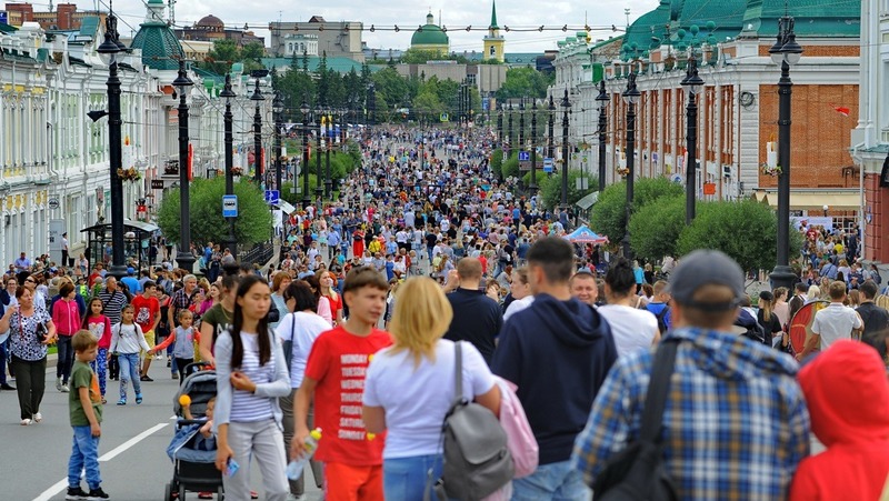 В Омске реализовали проект «Пешеходный Любинский»