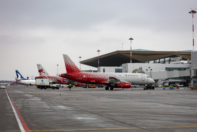 Рейсы из Сочи в Санкт-Петербург задержаны 6 апреля