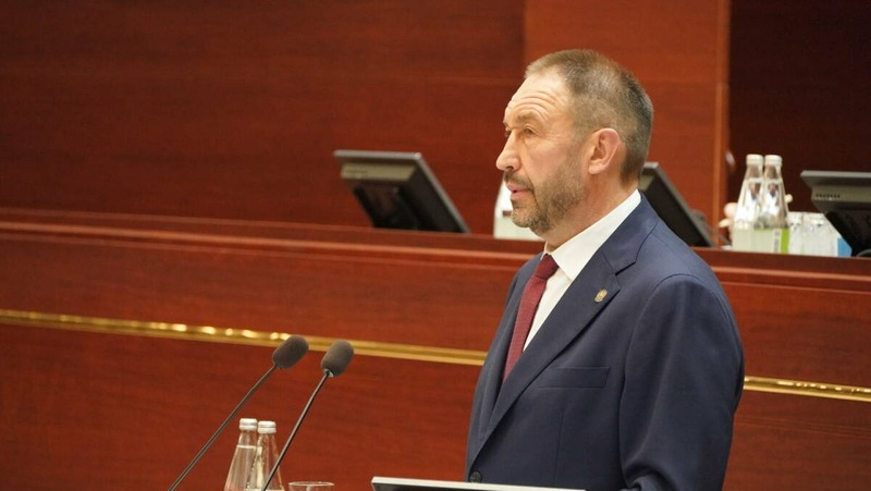 53 татарстанцам вручили госнаграды в Казанском Кремле