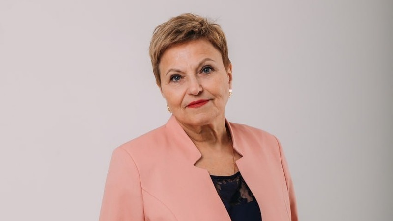 Надежду Олейник избрали главой Ягоднинского округа