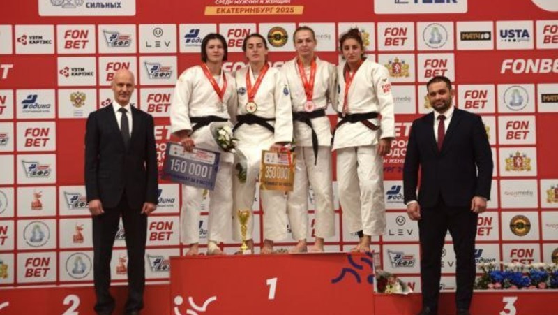 12 медалей завоевали свердловские дзюдоисты на чемпионате России