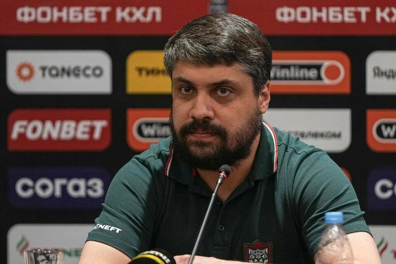 Голкипер Михаил Бердин перешел из «Авангарда» в «Ак Барс»