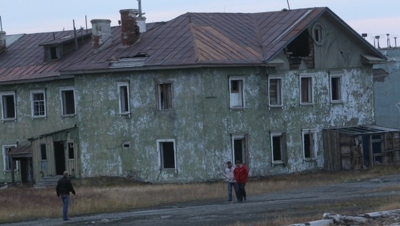 52 человека расселили из аварийных домов в Перми