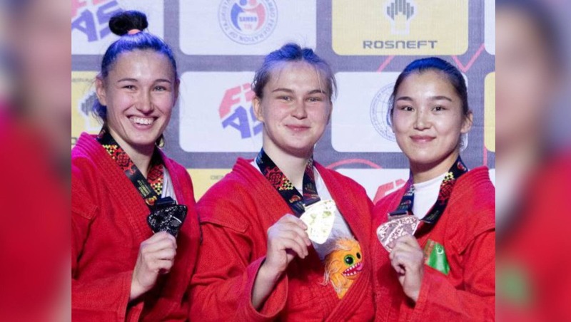 Петербургские спортсмены победили на Кубке мира по самбо