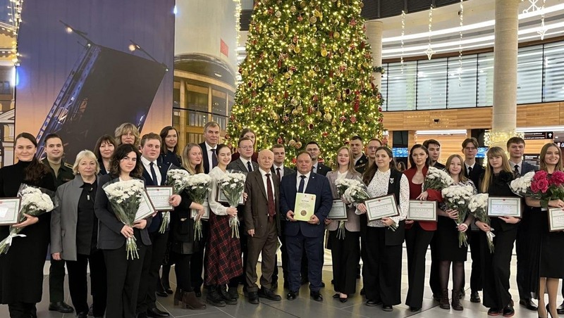 Исследователям истории обороны и блокады Ленинграда вручили премии правительства Петербурга