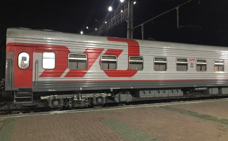 Из-за схода вагона в Омской области задержались несколько поездов