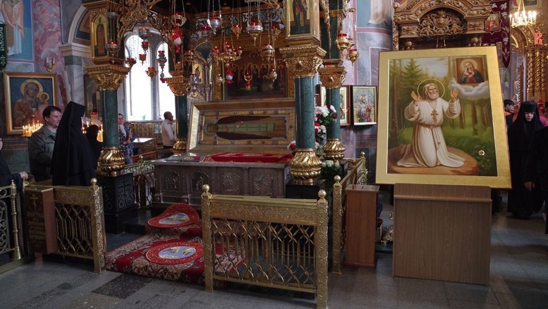 храм Серафима Саровского
