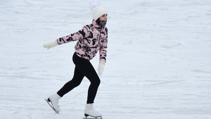 Каток в парке «Чёрное озеро» временно закрыли для посещения в Казани